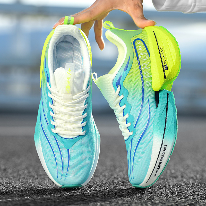 Men's Supportive Running Shoes - Crossfit Male recension och pris
